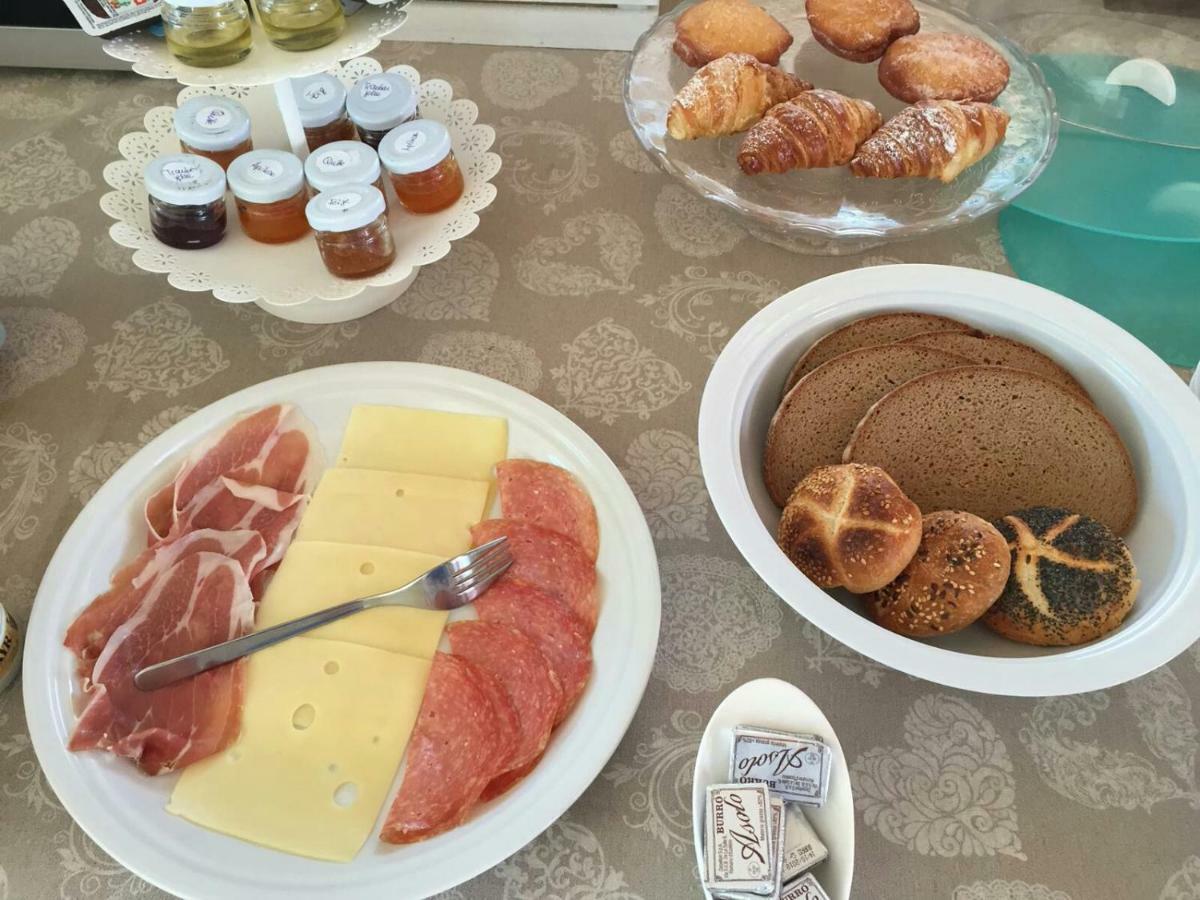 Bed and Breakfast La Dimora Dei Conti Collemeto Zewnętrze zdjęcie